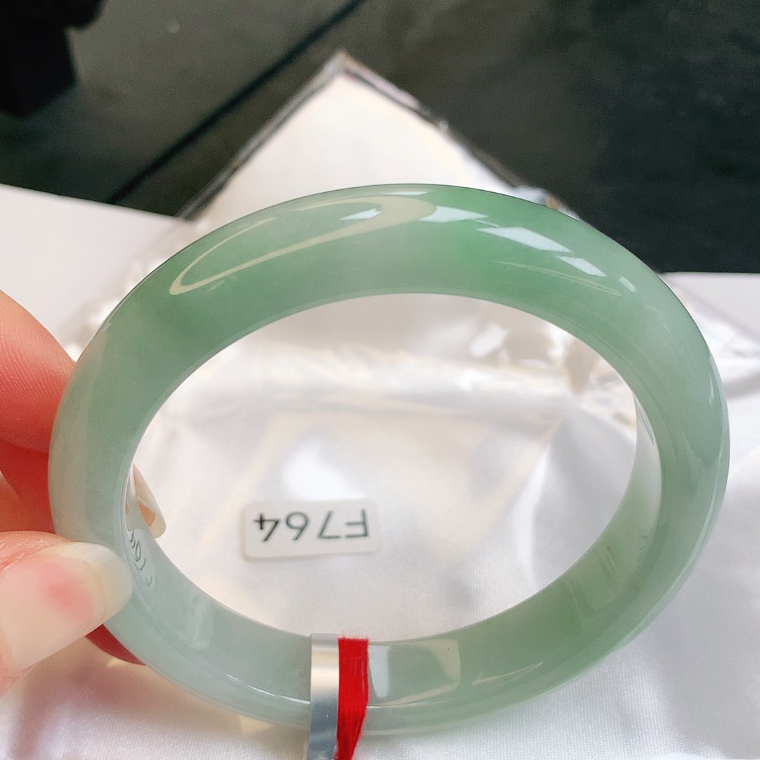 【闪购商品】翡翠手镯未镶嵌缅甸天然a货翡翠