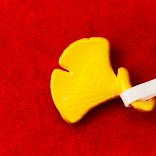 【莹莹专享】足金999 银杏叶吊坠 ZP 0.93