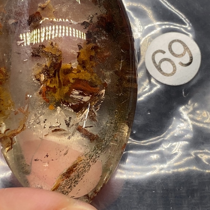 沙****颈饰水晶未镶嵌水晶