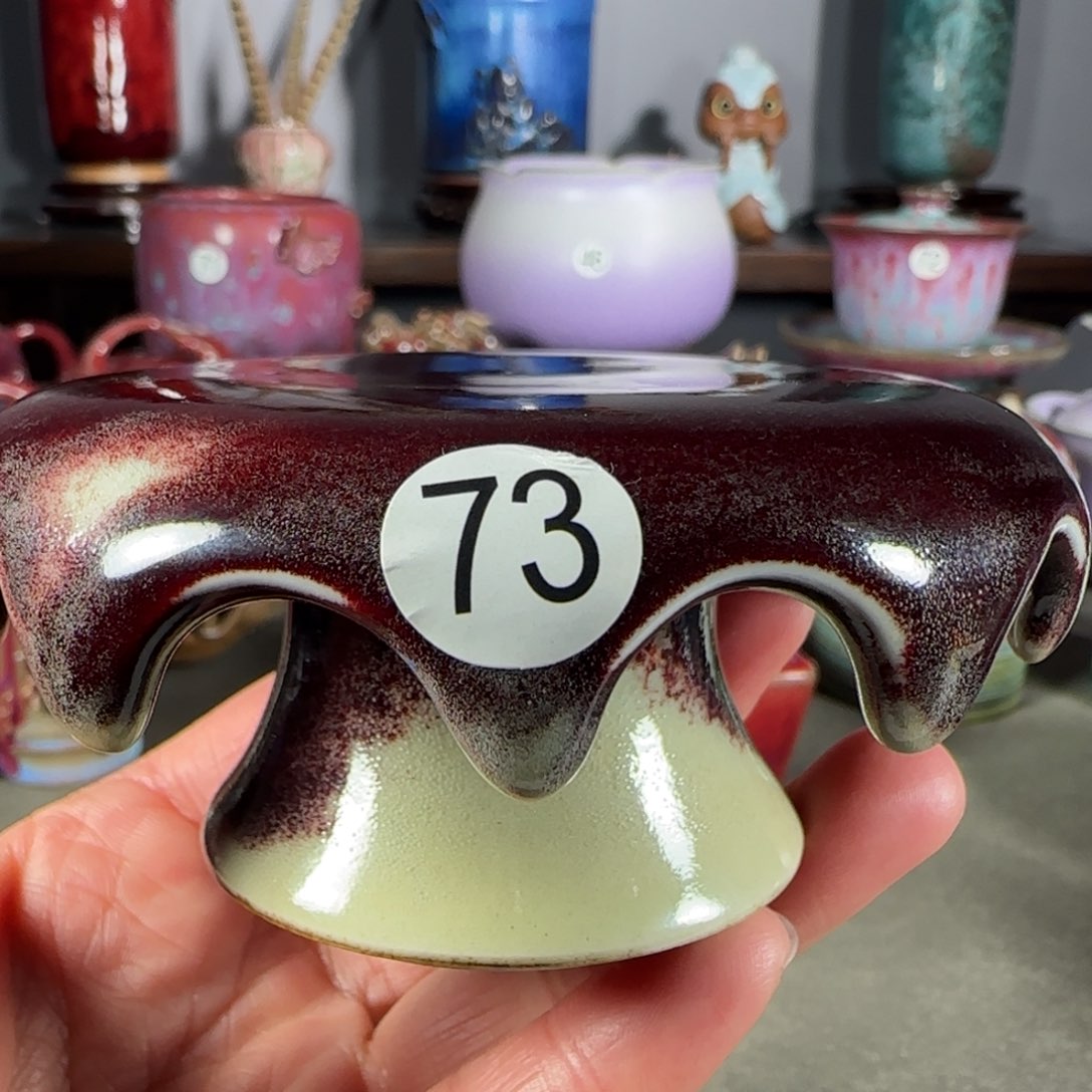 用****用钧瓷传统工艺作品