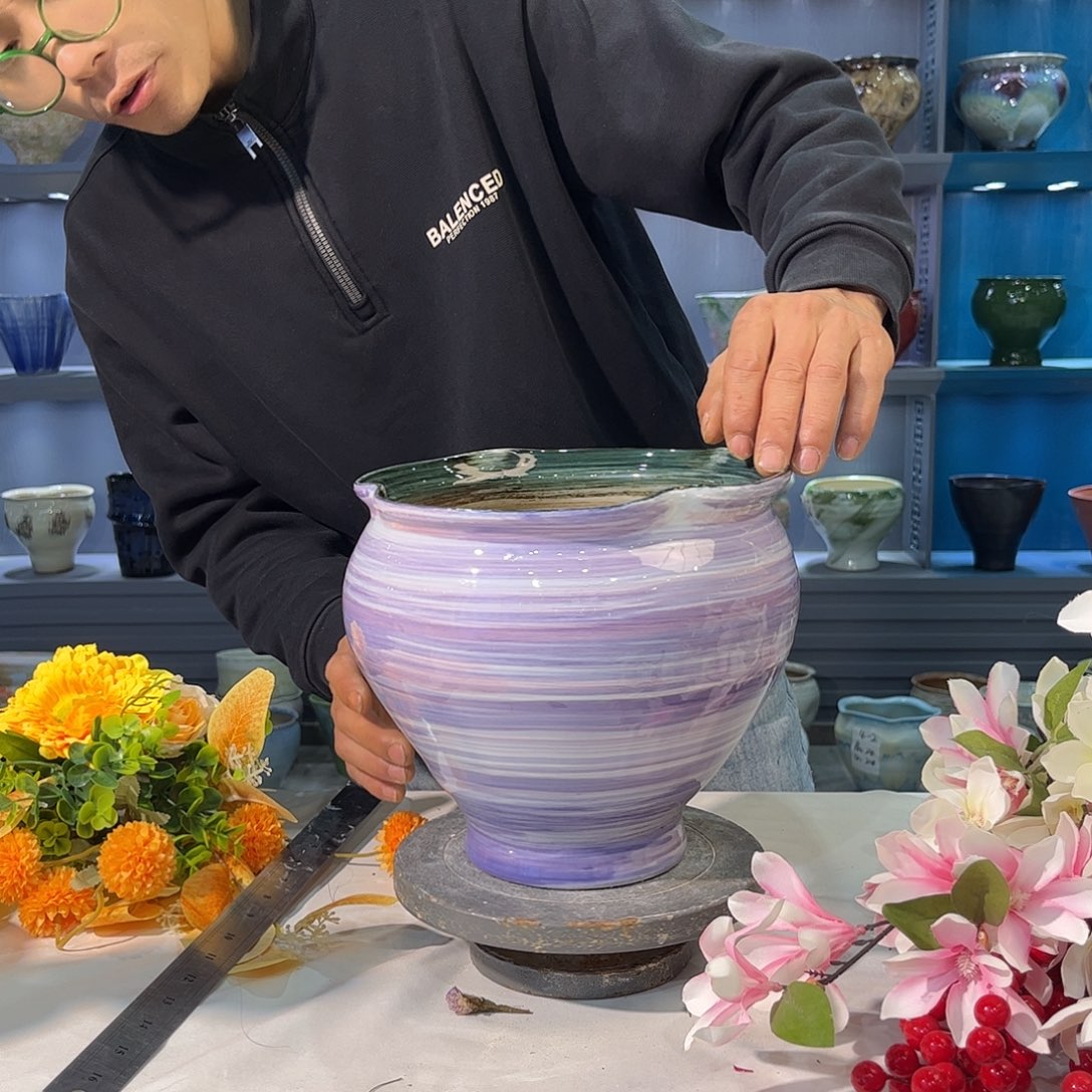 陶摆件高21口径22