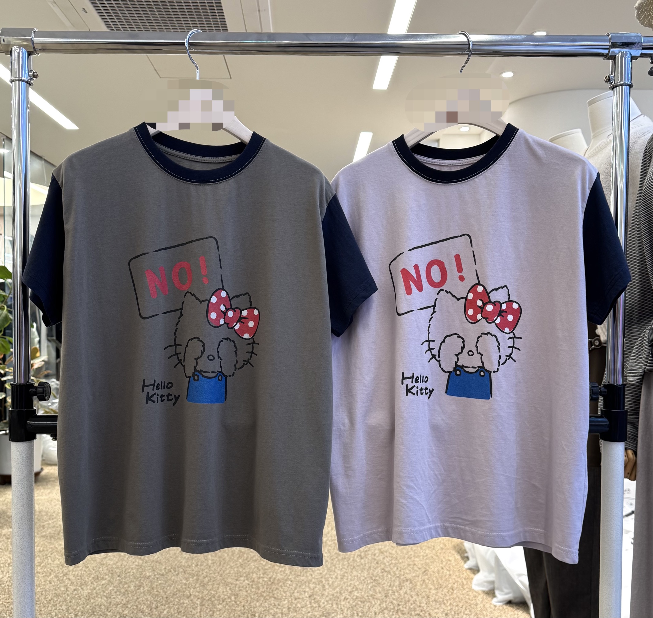 【奈野喜】韩国东大门正品 /害羞kt短袖T【NO退NO换】