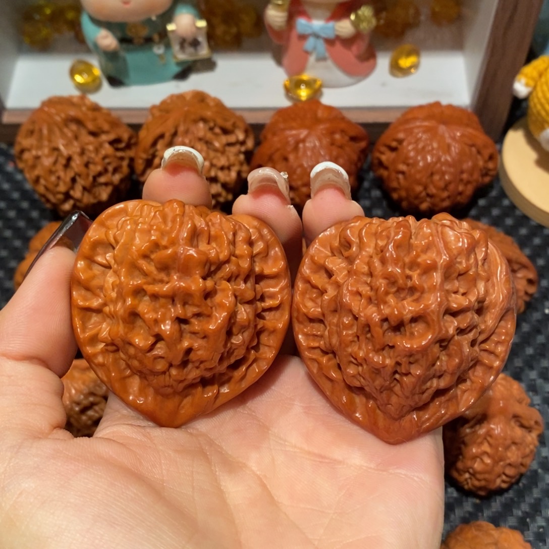 桃核吊坠47官帽，0960