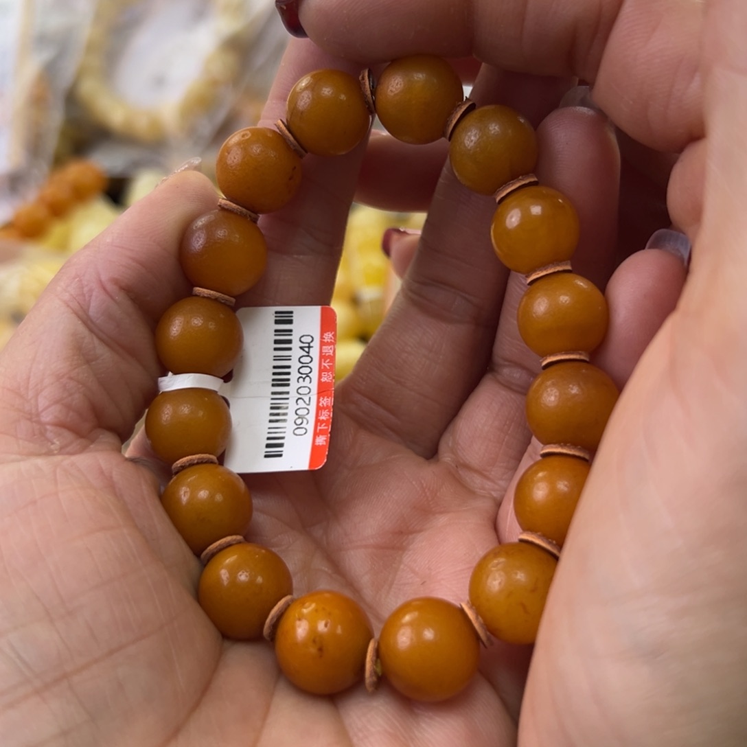 琥珀珠宝奇石未镶嵌