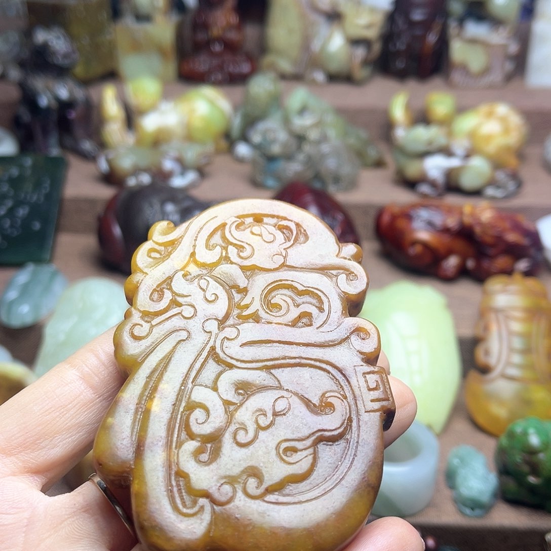 白玉菩提吊坠49。。