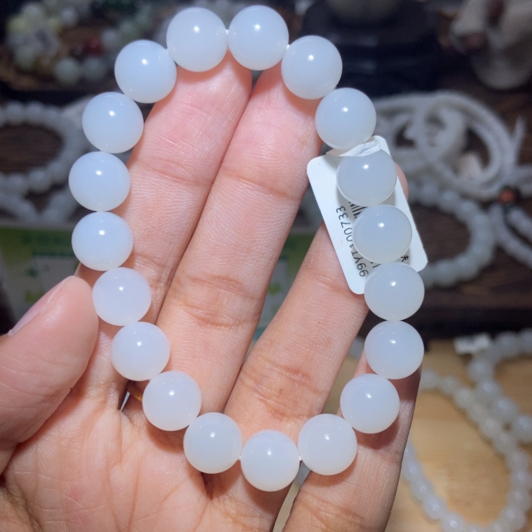 狗***当手串未镶嵌和田玉10m圆珠