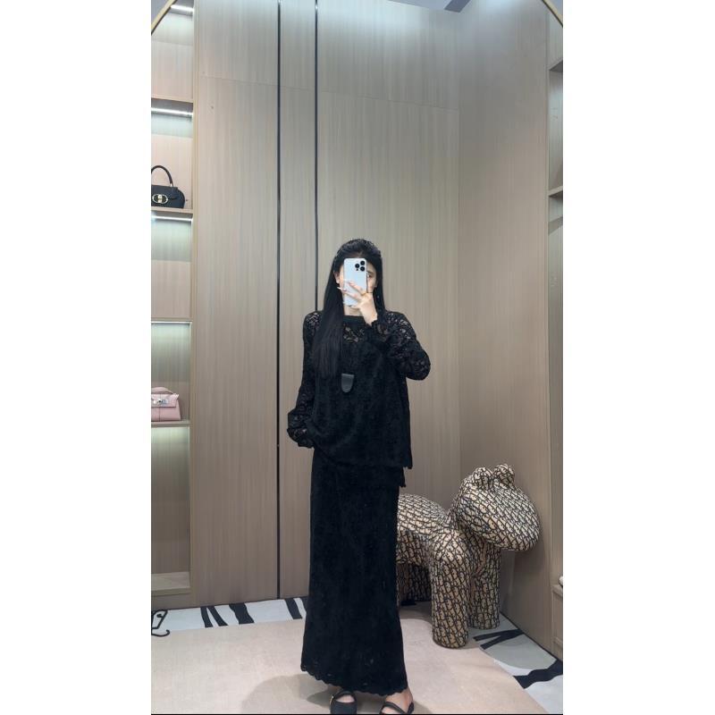 【允儿严选】轻奢气质设计师款蕾丝打底提花马甲提花半身裙三件套