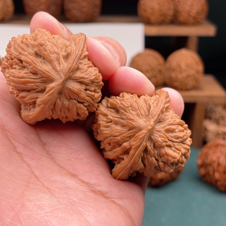 文玩核桃把件文玩核桃平谷四座楼