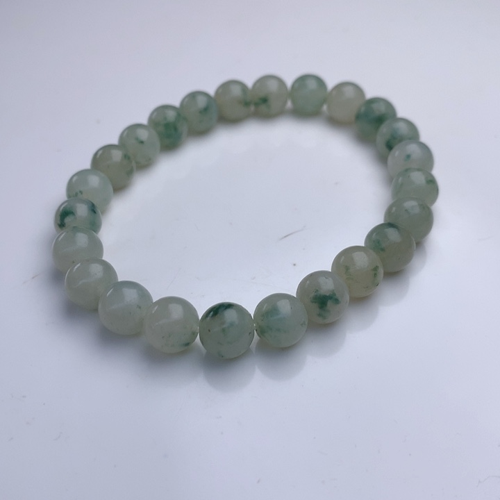 翡翠手串未镶嵌8mm！