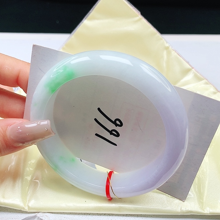 翡翠手镯未镶嵌56+正圈