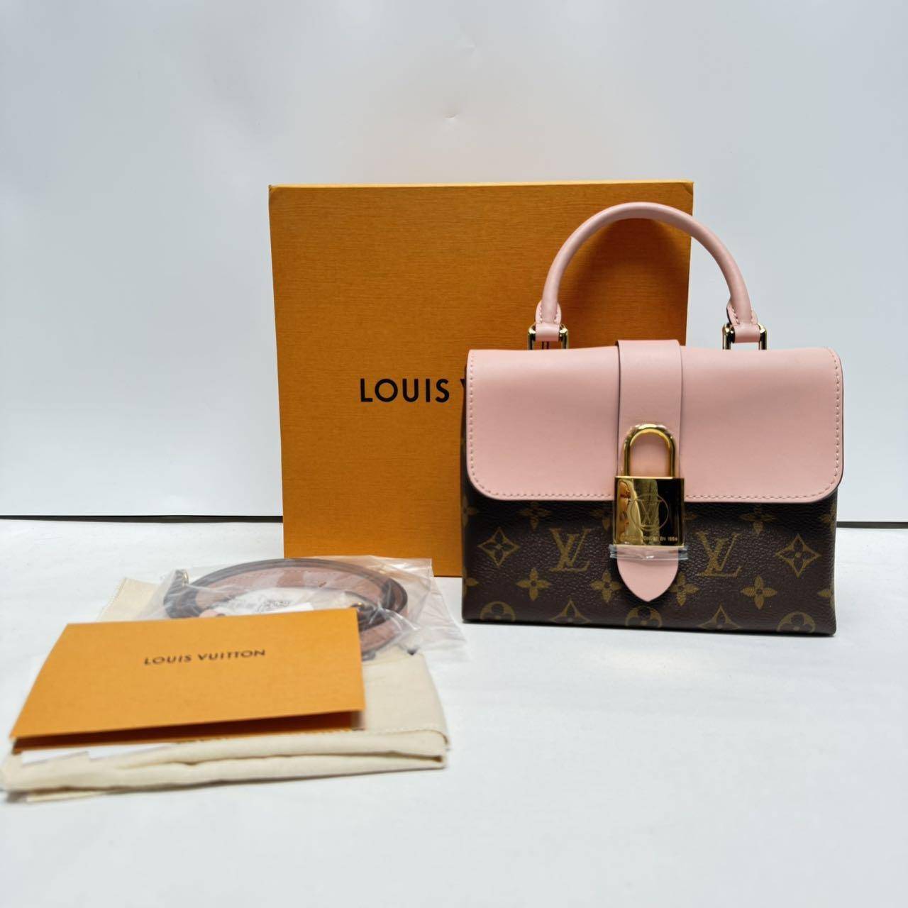 胖虎安安/路易威登/95新/公价0/箱包/两用包/31B2501020160