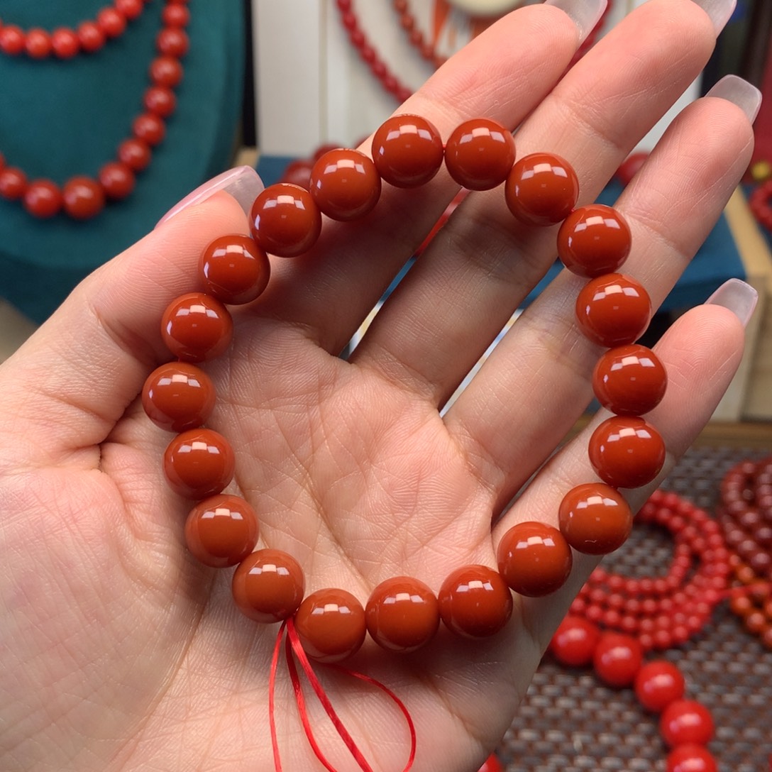 阳***y玛瑙/玉髓未镶嵌手链