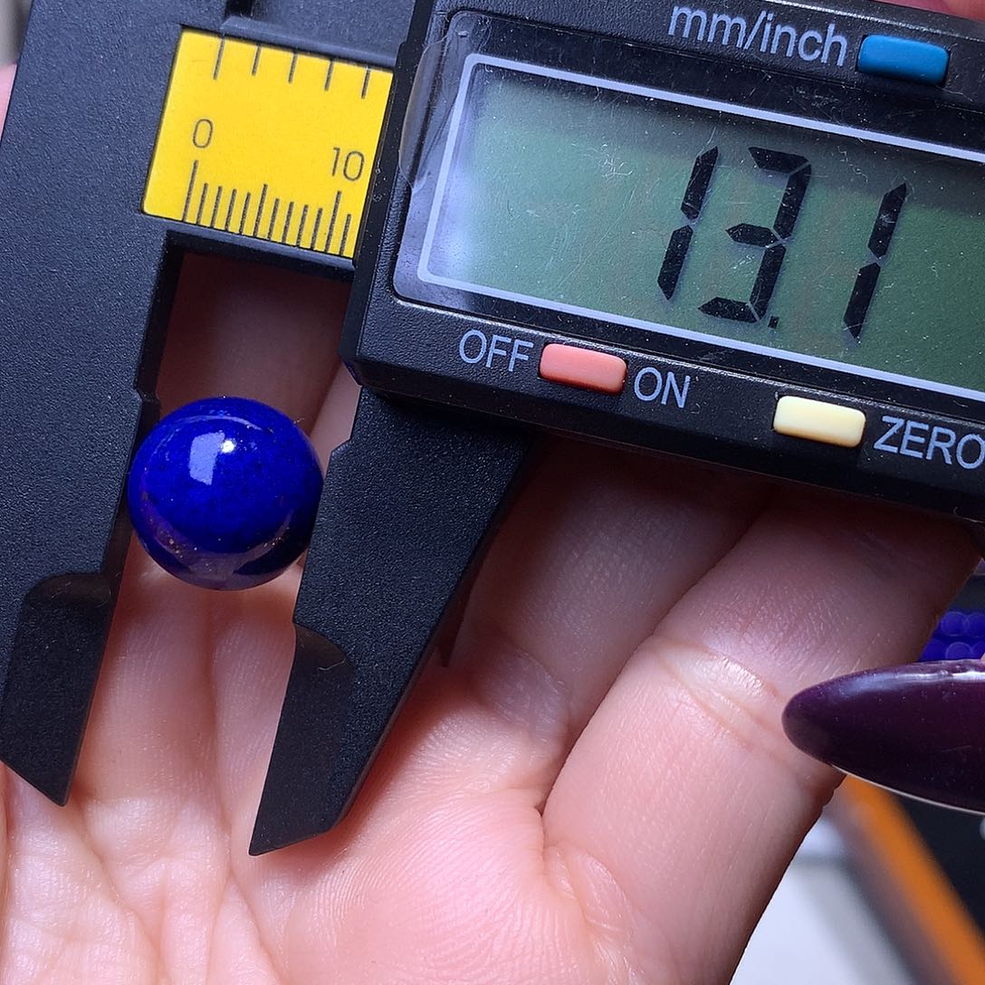 屯***青金石未镶嵌精品