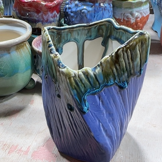 有孔！！有问题问客服，满9元包邮