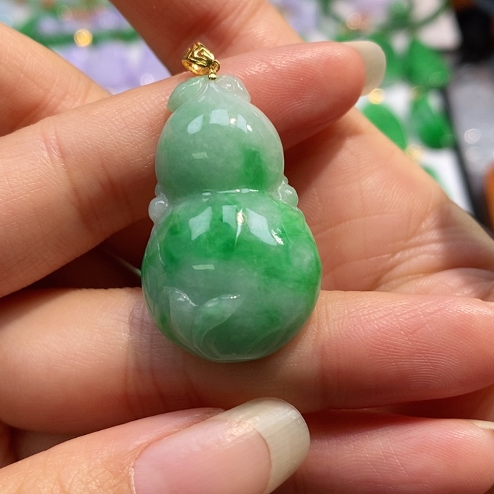 颈饰未镶嵌翡翠吊坠