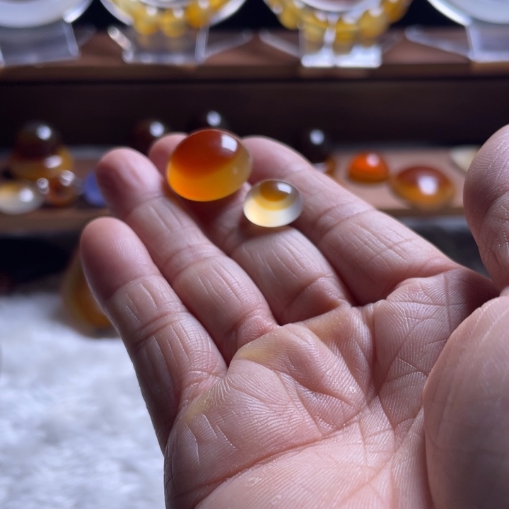 凸***宝玛瑙/玉髓手链合金