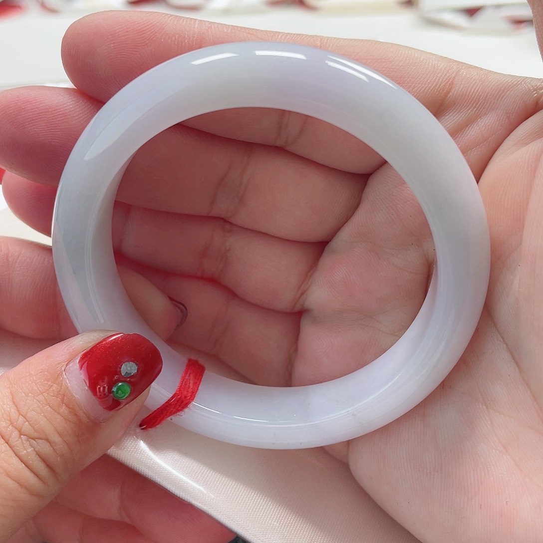 翡翠手镯未镶嵌缅甸翡翠手镯56圈