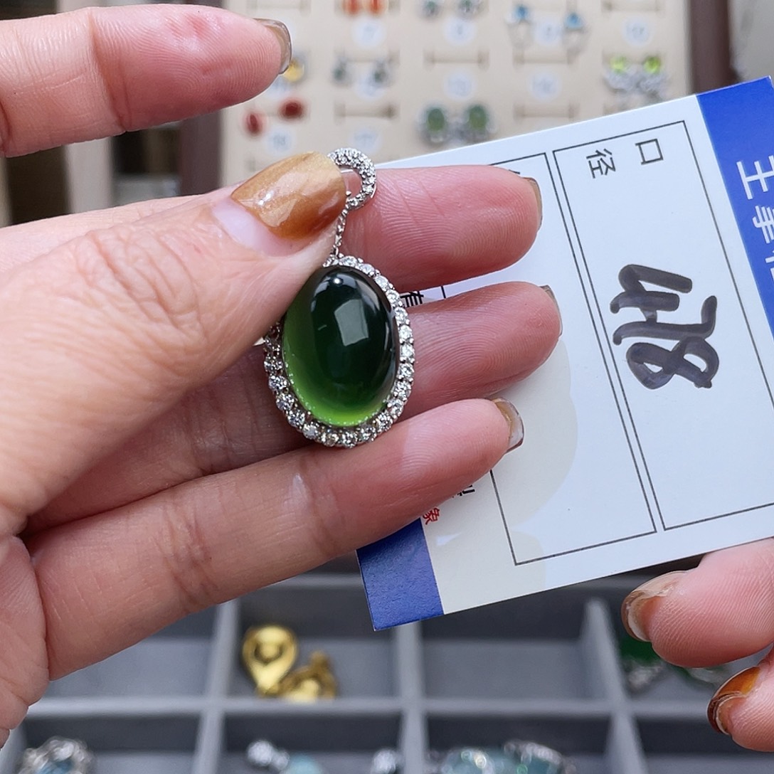 岫玉银S925镶嵌吊坠吊坠