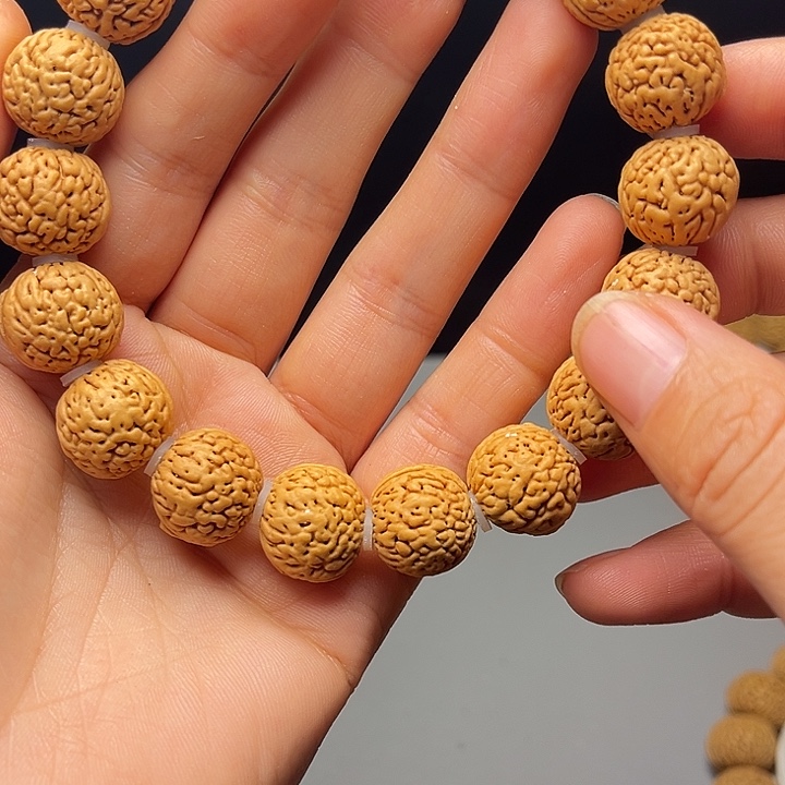 唐***弟桃核吊坠桃核手串