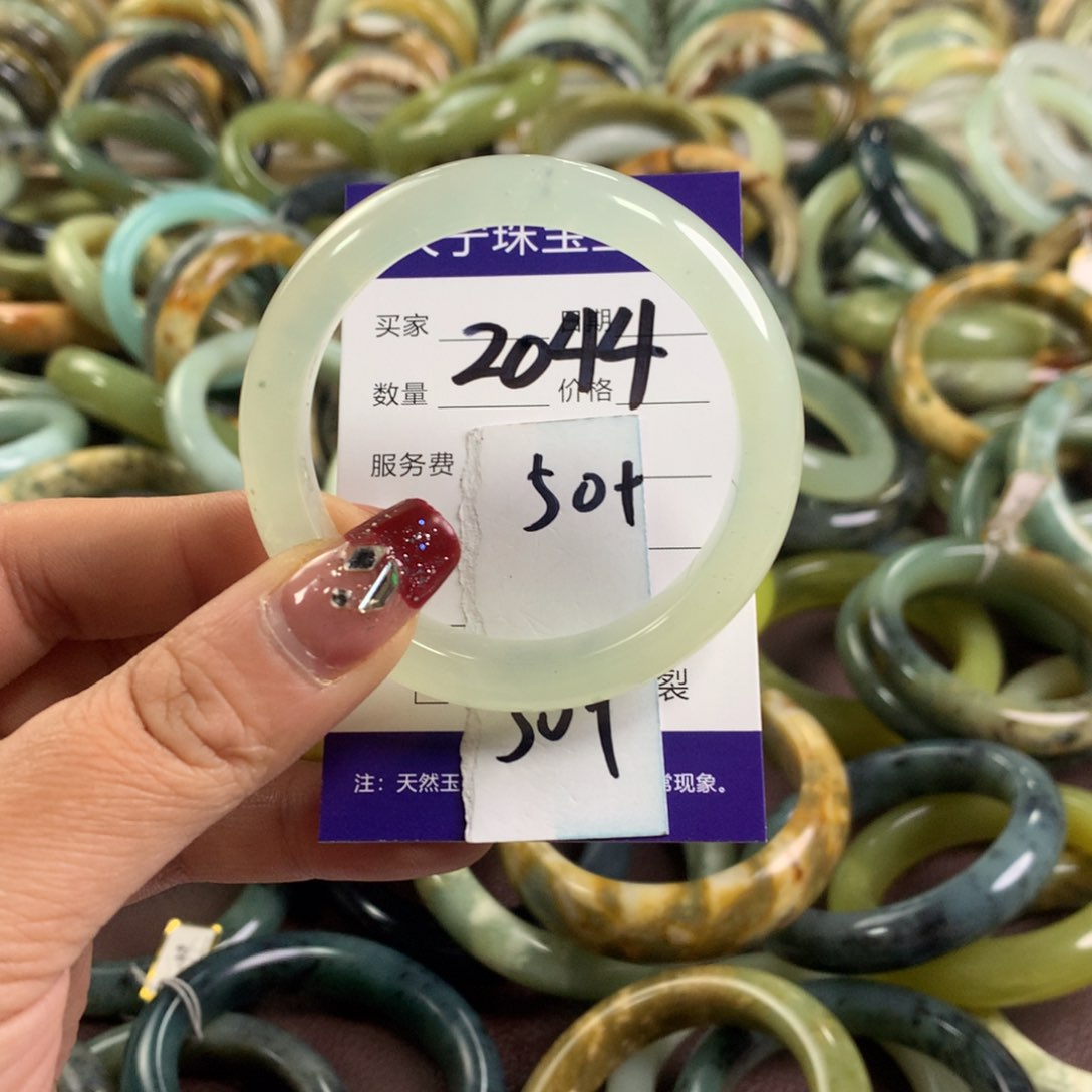 蛇纹石玉手镯未镶嵌20 44