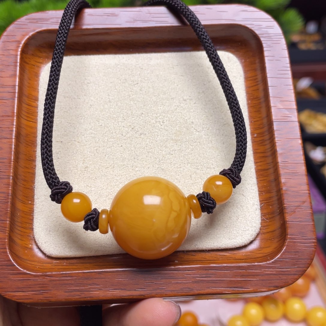 蜜蜡颈饰未镶嵌项链