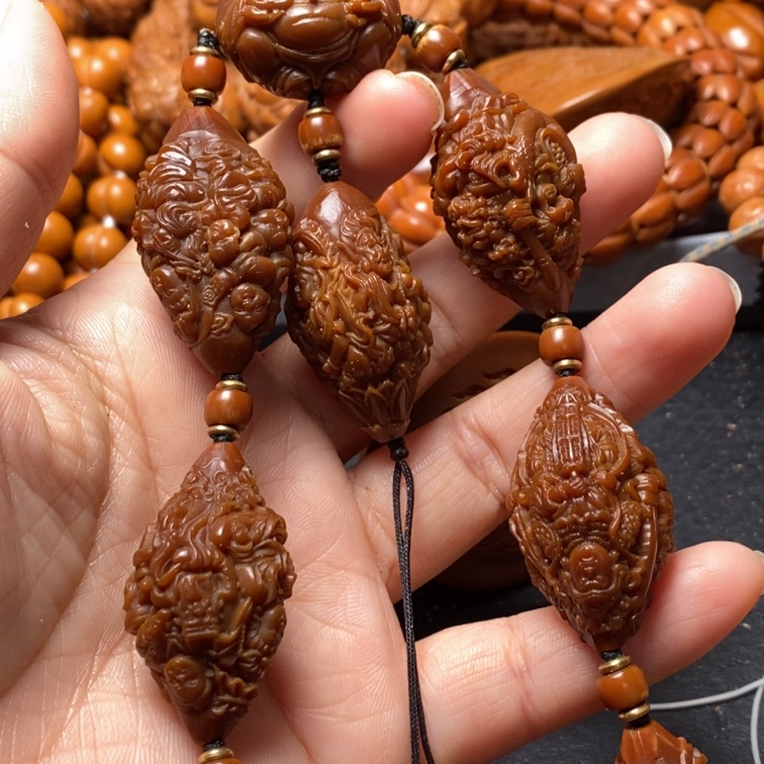 吊坠猴头核桃橄榄