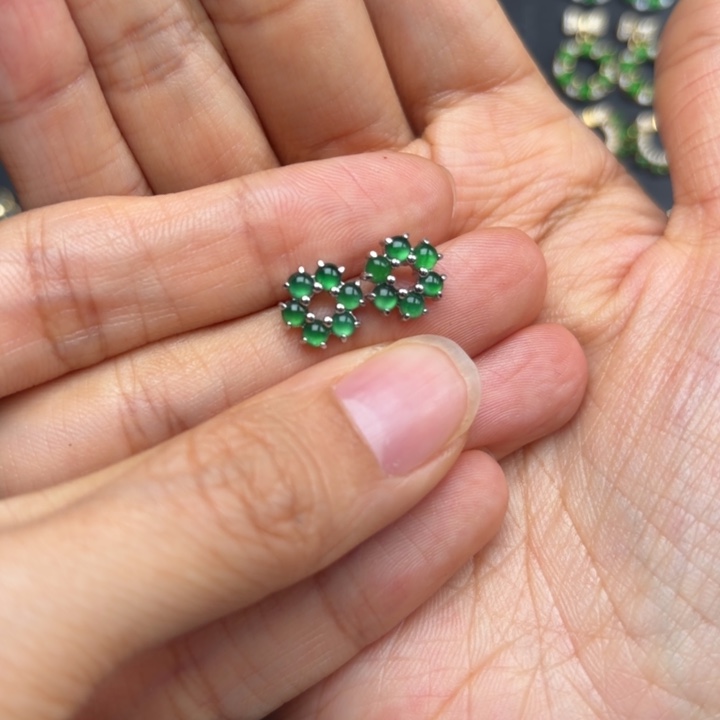 翡翠银S925镶嵌耳饰