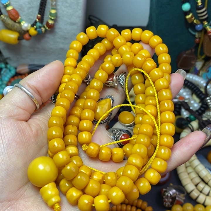 l***e泥塑擦擦的吊坠和