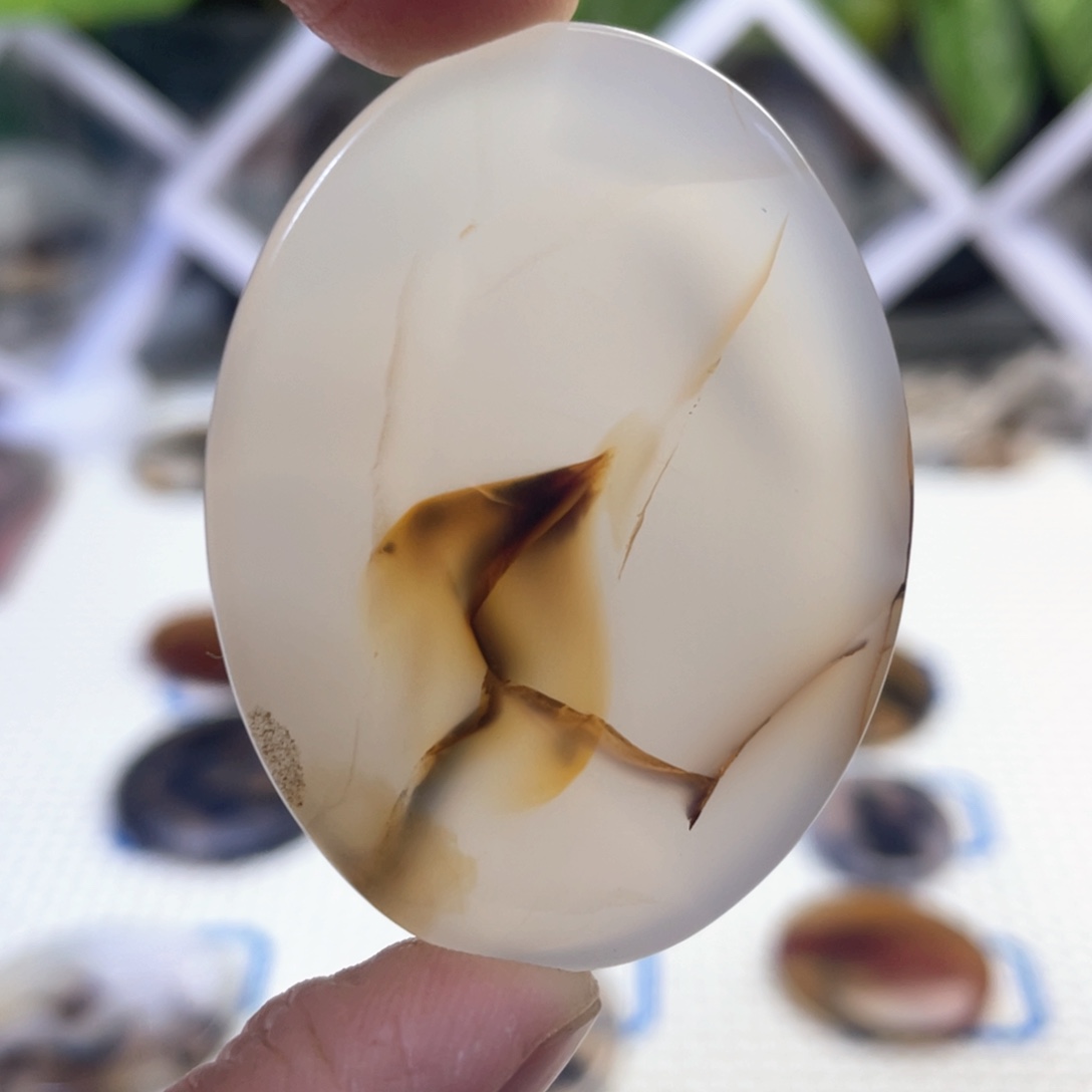 玛瑙/玉髓颈饰未镶嵌