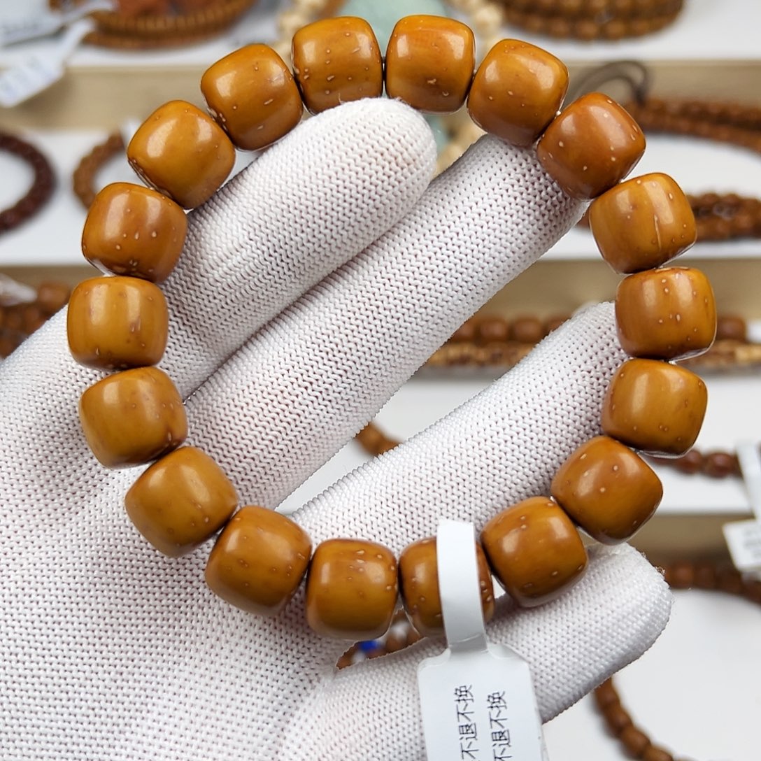 唐***哥吊坠紫金鼠272号13.7mm老型黄金甲LW-26