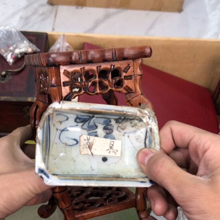 陶瓷孤品单件车里拍