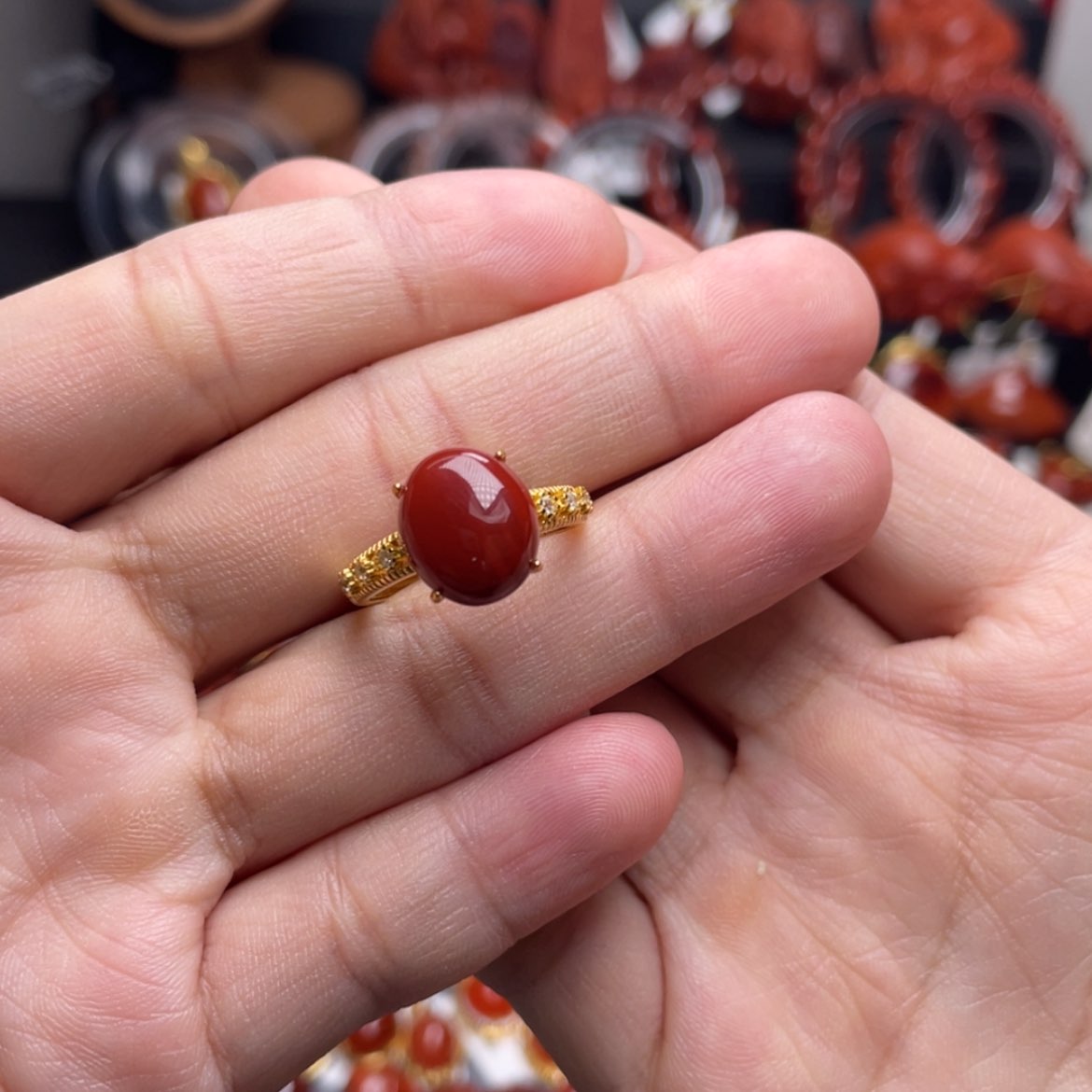 【闪购商品】银S925镶嵌牛血锦蛋面戒指南红玛瑙一**集
