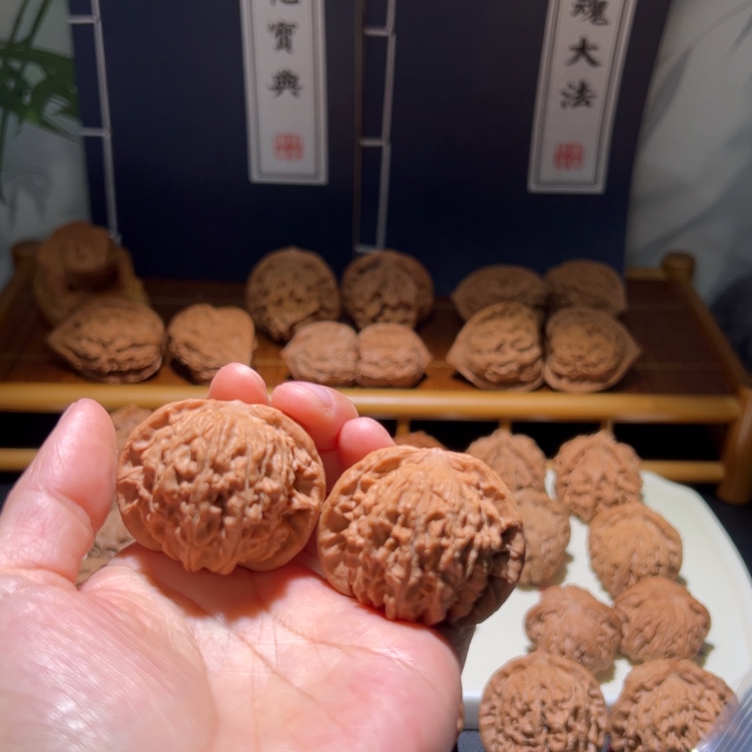 奇***果文玩核桃把件玄天珠