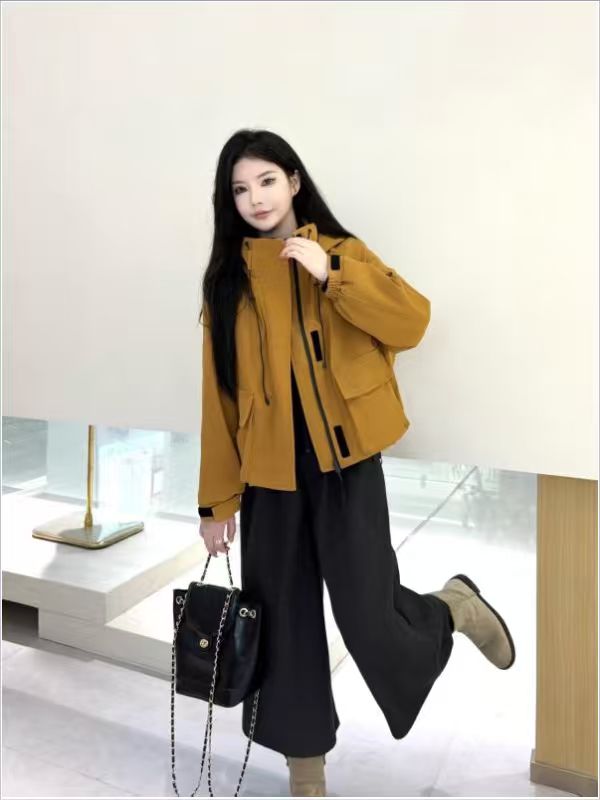 【SFXD 7617】秋冬常规通勤连帽休闲风女短外套宽松显瘦韩版