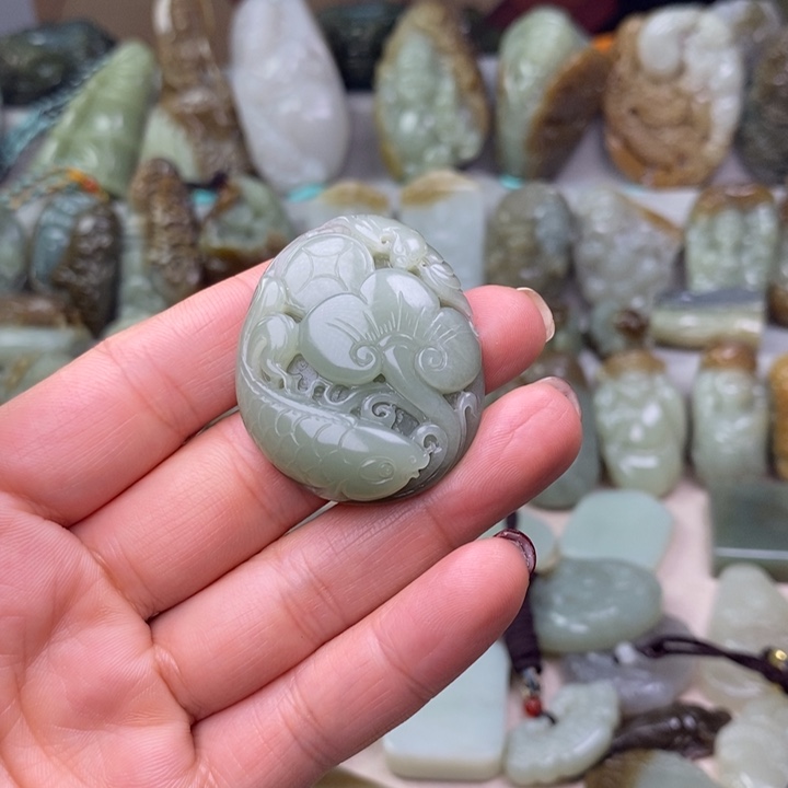 和田玉挂件未镶嵌