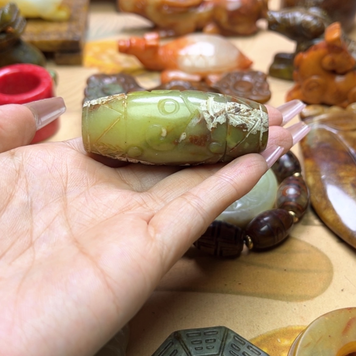 【闪购商品】蛇纹石玉颈饰未镶嵌