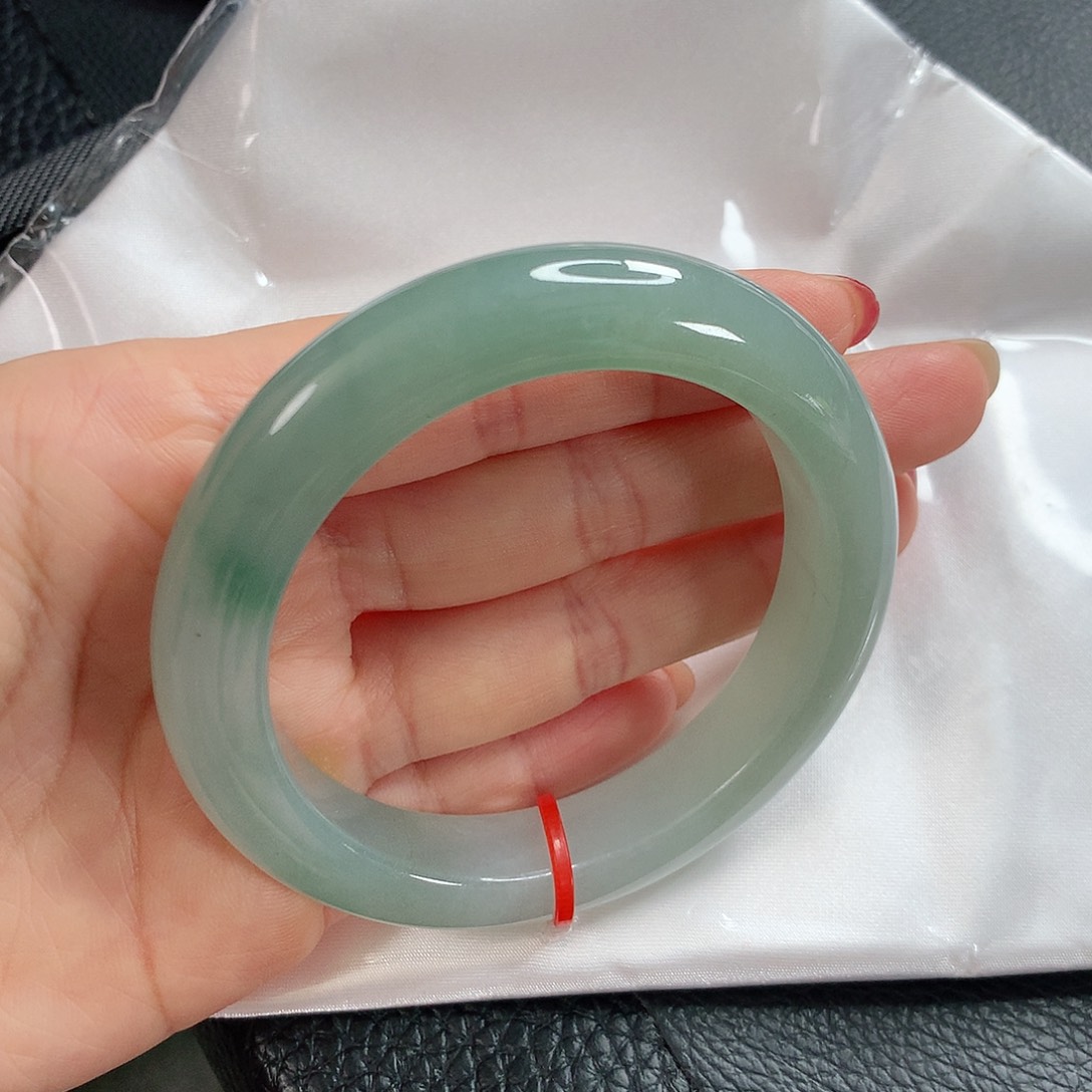 翡翠手镯未镶嵌 正圈①⑦⑧