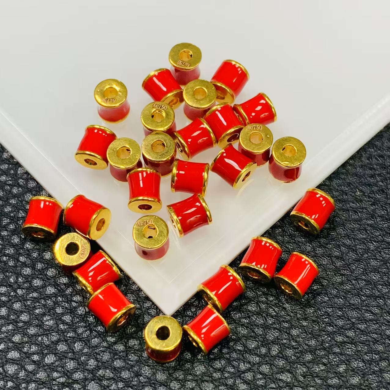 YZ4078-18K金4.8mm左右红色配件-JS(多样性发其一)