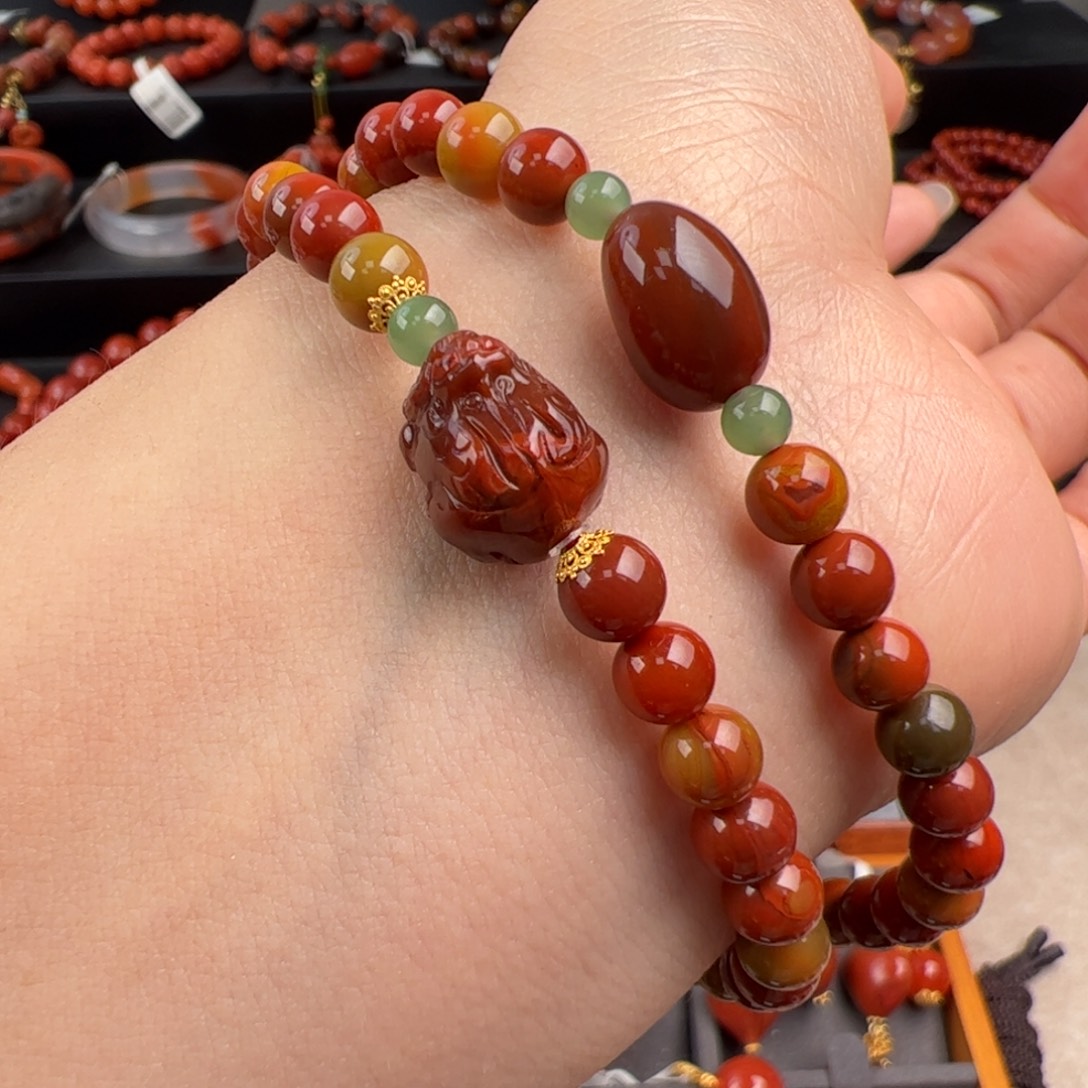 南红玛瑙18K金镶嵌（大山包鸡血浆貔貅两圈5mm+