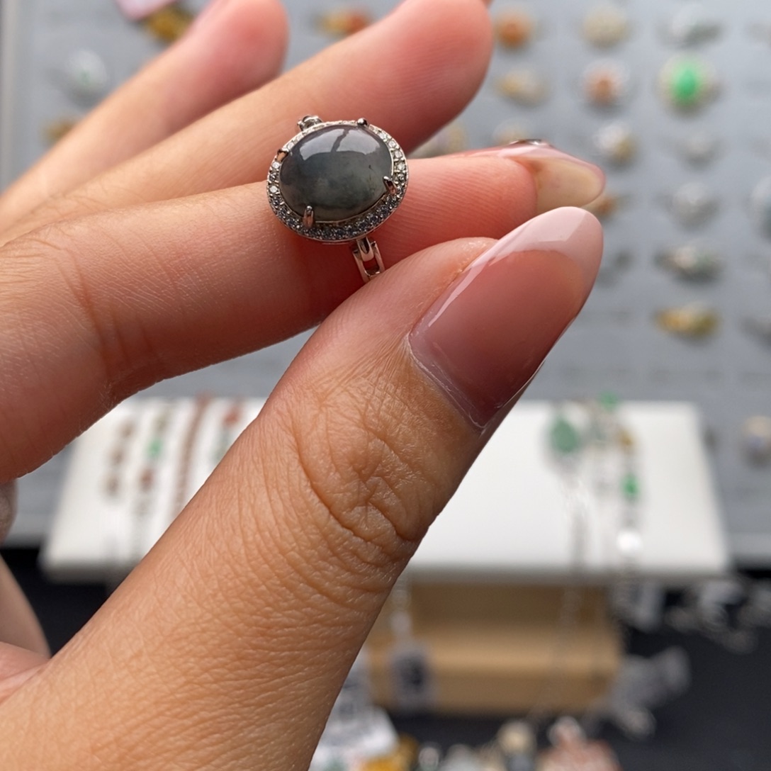 雪***仗翡翠银S925镶嵌戒指天然翡翠