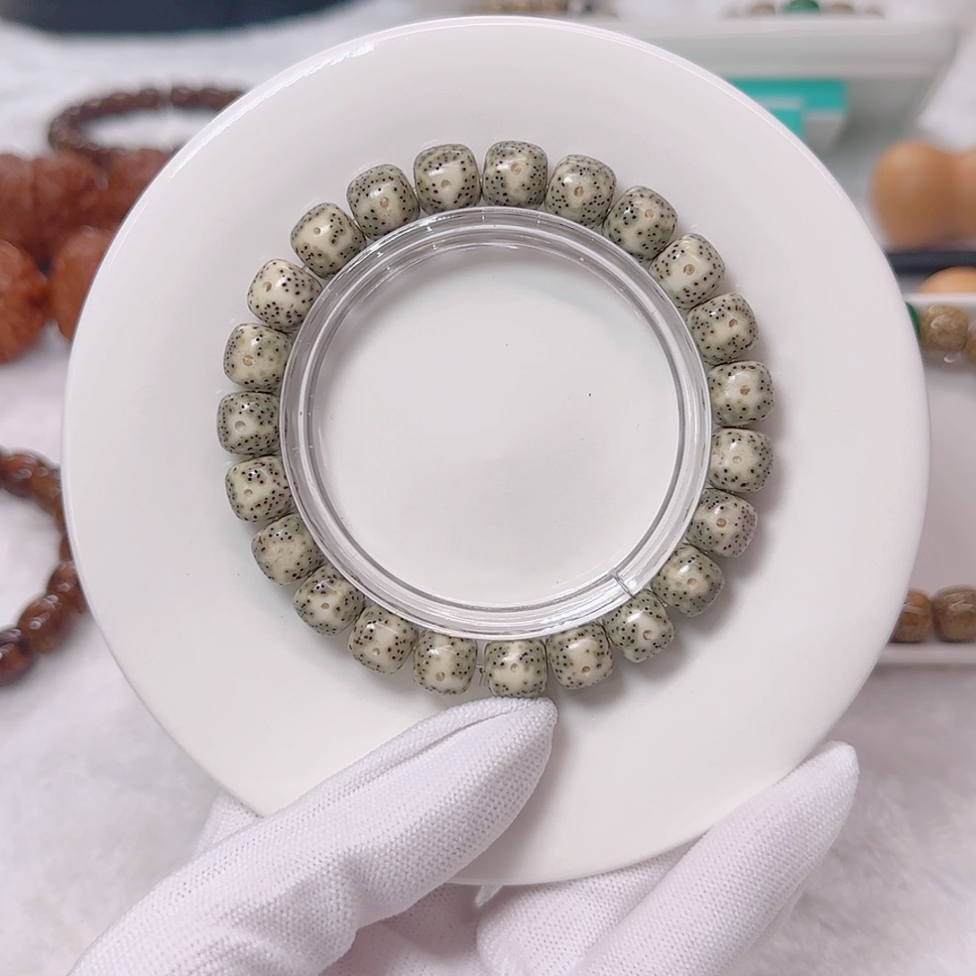 原生态石玉高山油料10×9正月小留白高抛同枝