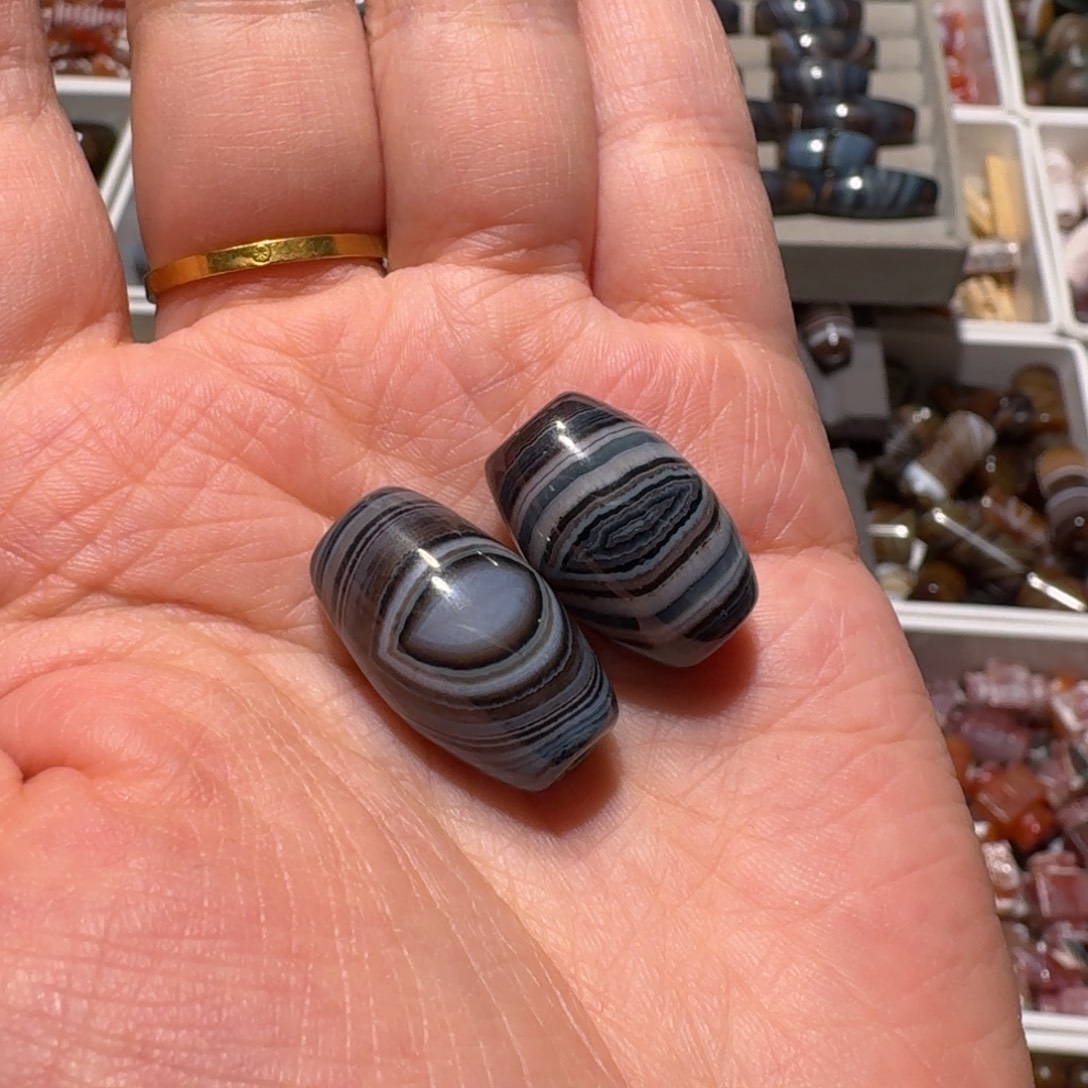 玛瑙/玉髓未镶嵌珠宝半成品