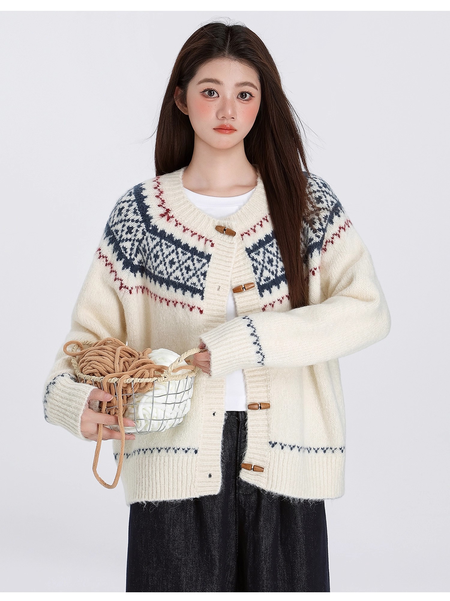 编号077 费尔岛提花冬季针织设计师秋季插肩袖圆领宽松毛针织衫