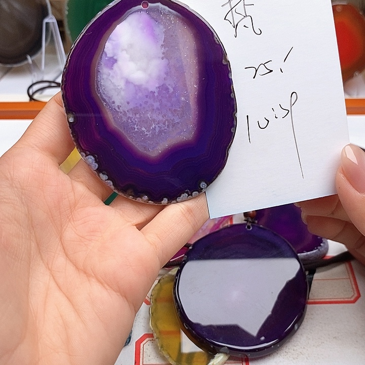 梵***纯合金颈饰玛瑙/玉髓
