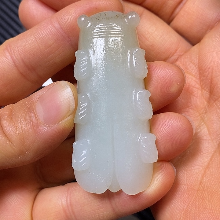 颈饰未镶嵌和田玉濮**人