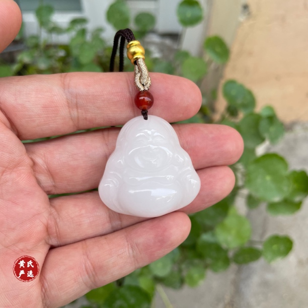 新疆老坑料金丝玉白月光笑佛公吊坠挂件玉石气质白色女款