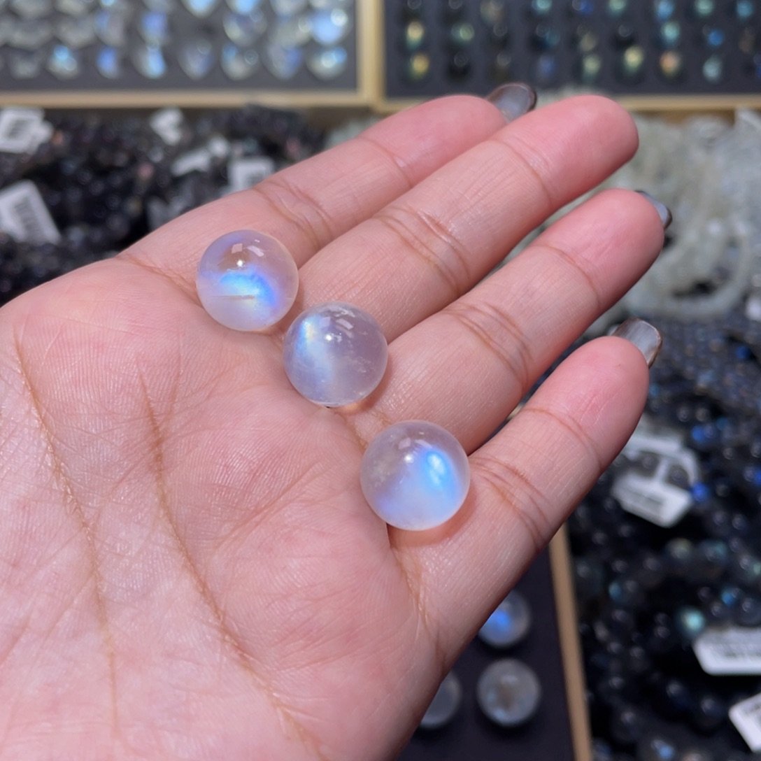 月光石裸石未镶嵌千*蓝月光单珠13mm