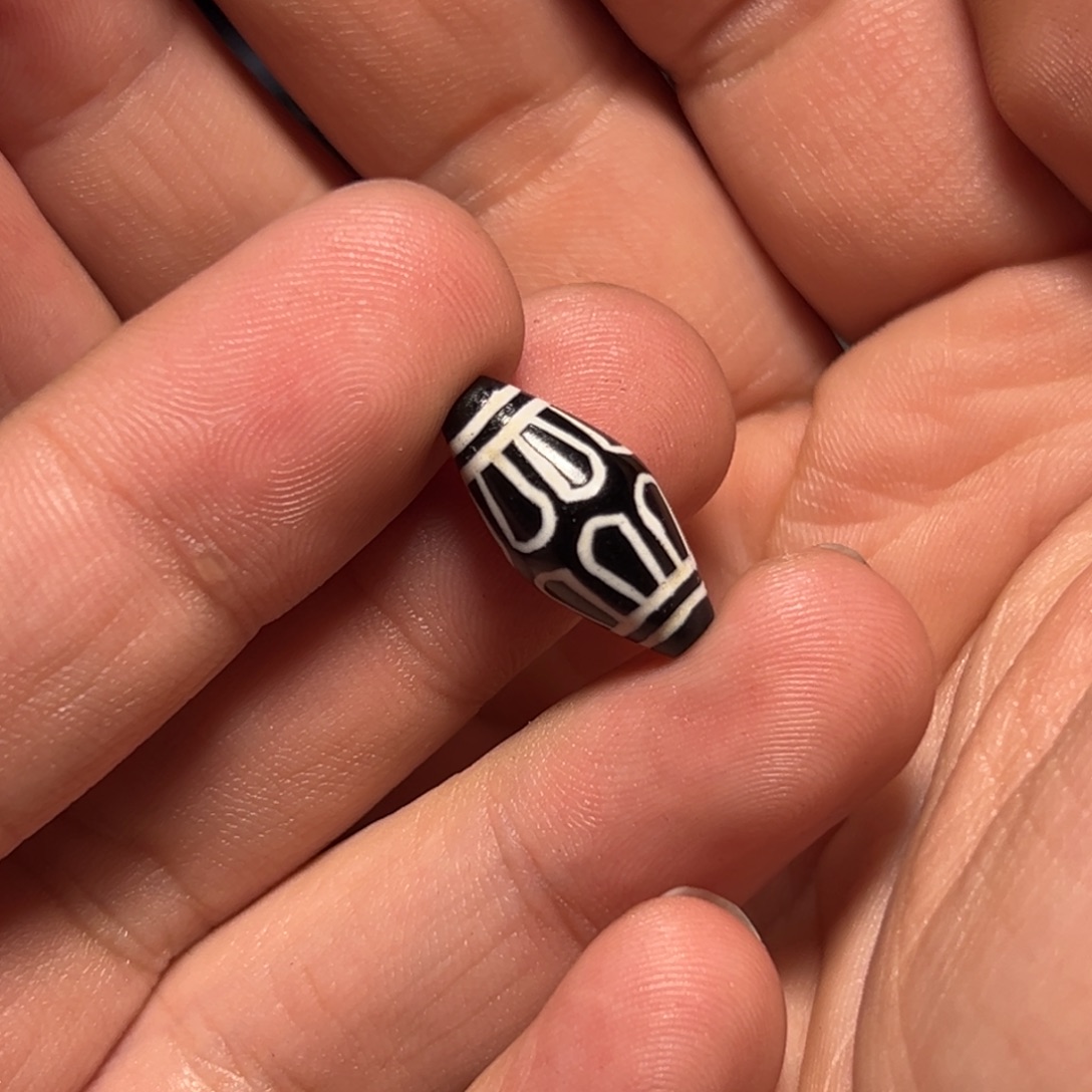 山***.玛瑙/玉髓未镶嵌珠宝奇石