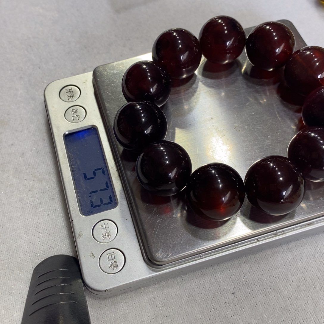 琥珀裸石未镶嵌漫**滩缅琥珀