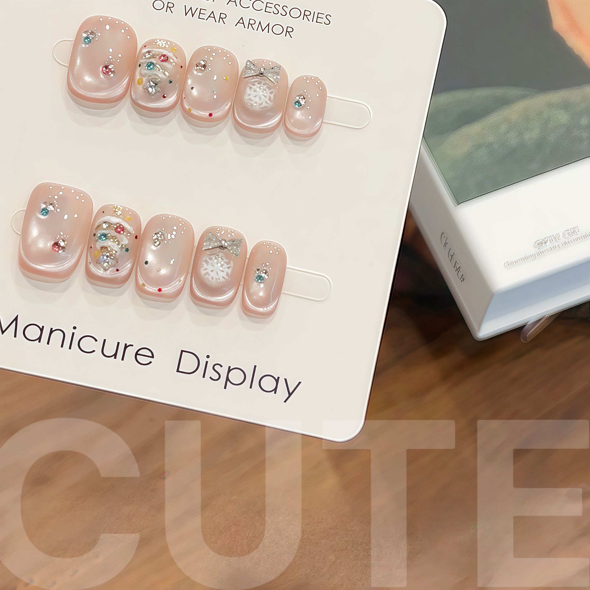 【圣诞恋歌-短甲】可爱节日波点猫眼温柔显白日常百搭美甲穿戴甲